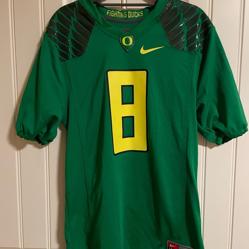 Oregon Ducks Nike Green Team Jersey - Number 8